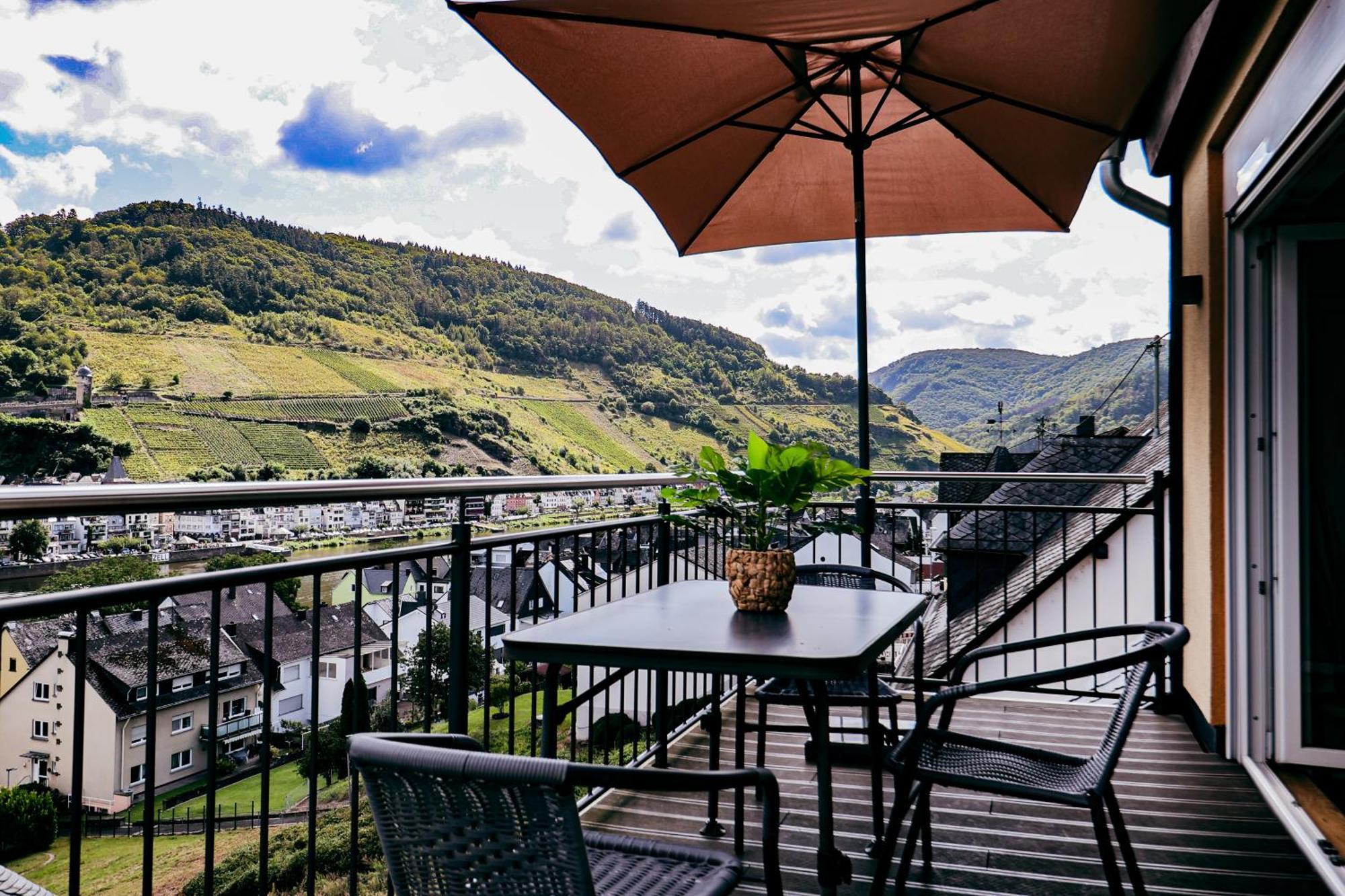 Sky Apartment, Blick Zur Mosel, Grosser Balkon, Kaffeemaschine, Smart Tv Zell Eksteriør billede